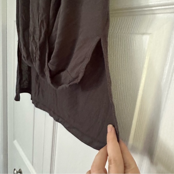 Express Charcoal Gray twist front tank - Picture 3 of 5